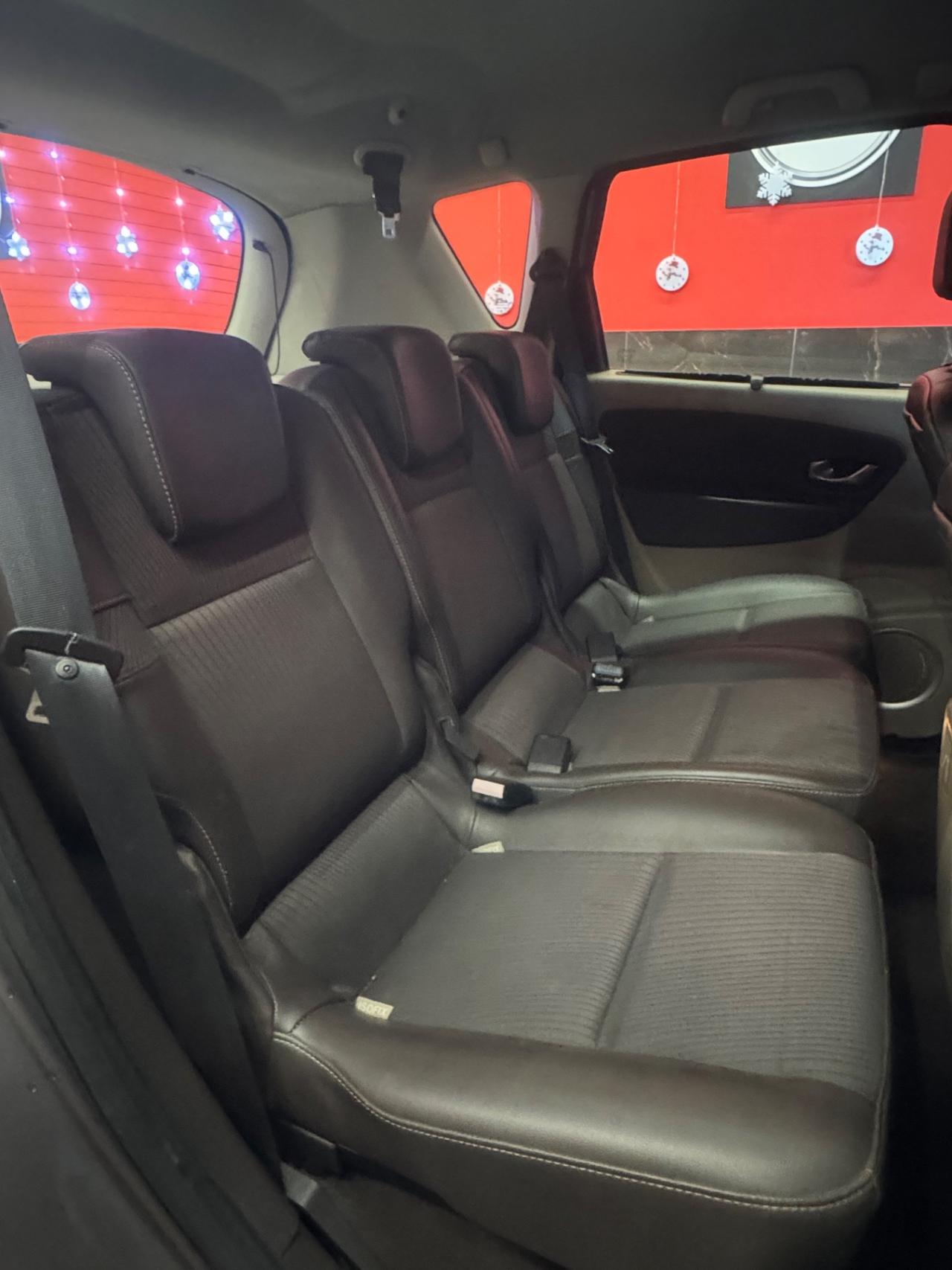 Renault Scenic Scénic X-Mod 1.5 dCi 110CV EDC Luxe automatico