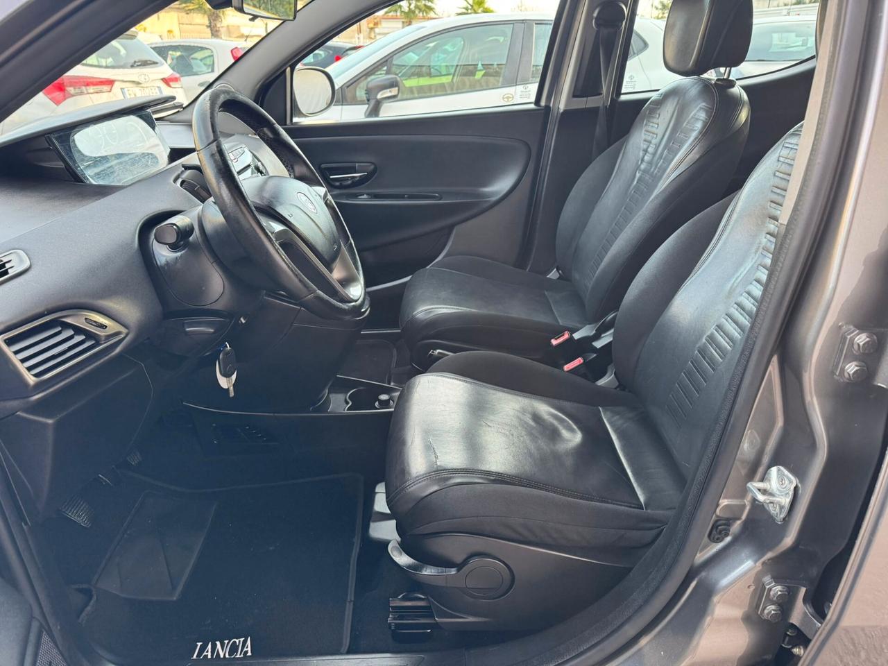 Lancia Ypsilon 1.3 MJT 16V 95 CV 5 porte S&S Platinum