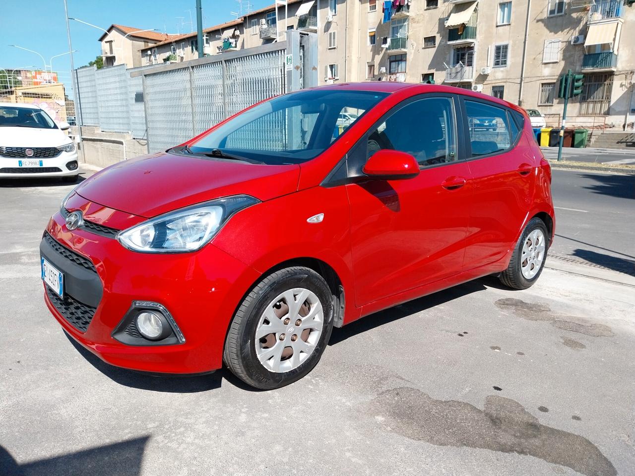 HYUNDAI I10 1.0 BENZINA 52.000 KM 2015
