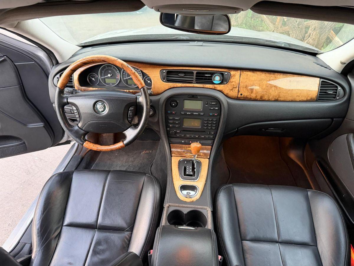 JAGUAR - S-Type - 2.7 diesel V6 Executive