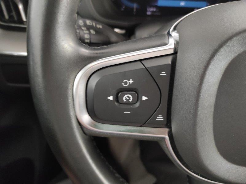 VOLVO XC60 (2017-->) - XC60 B4 (d) automatico Core
