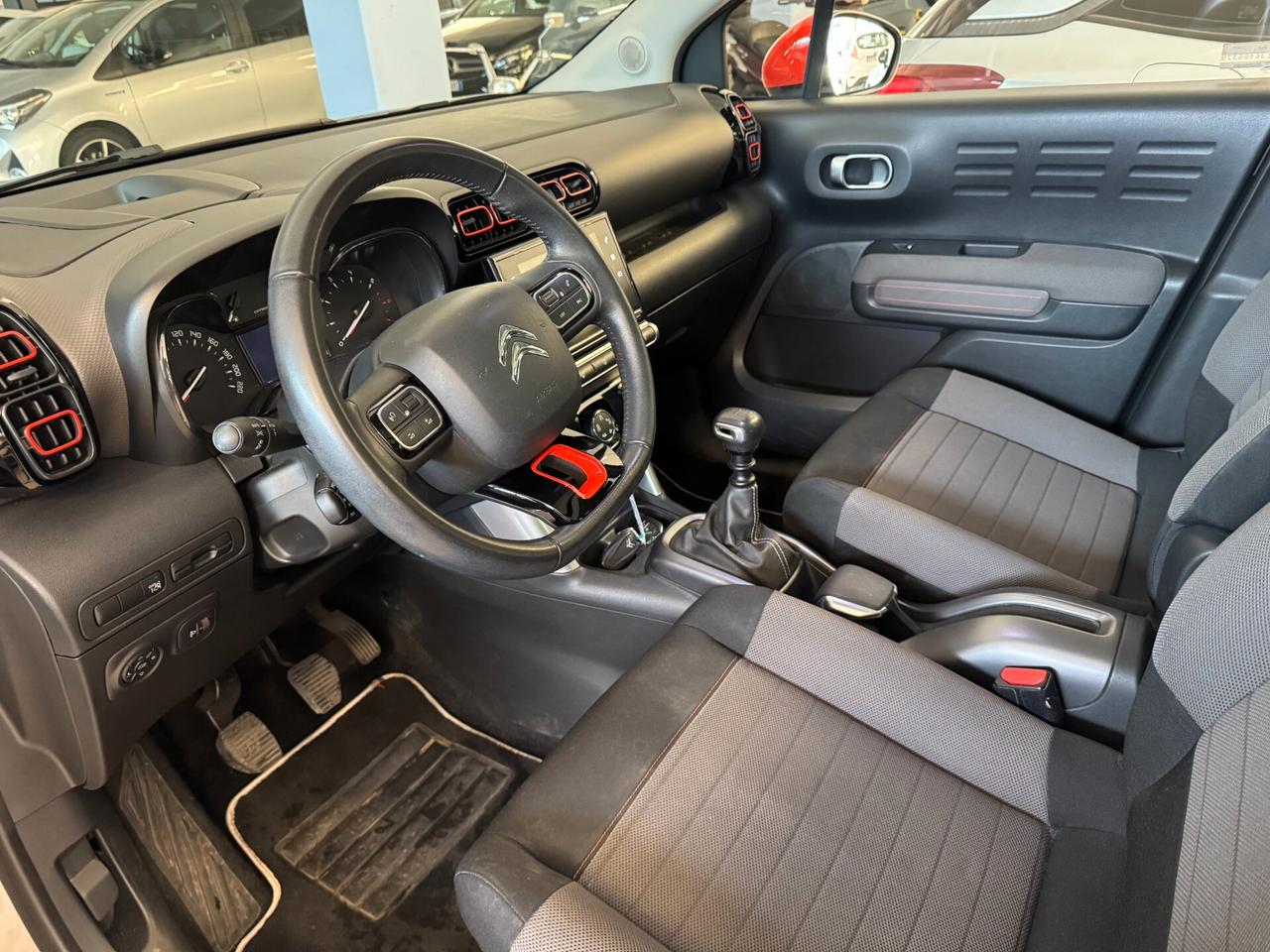 Citroen C3 Aircross BlueHDi 120 S&S Shine s full-optional