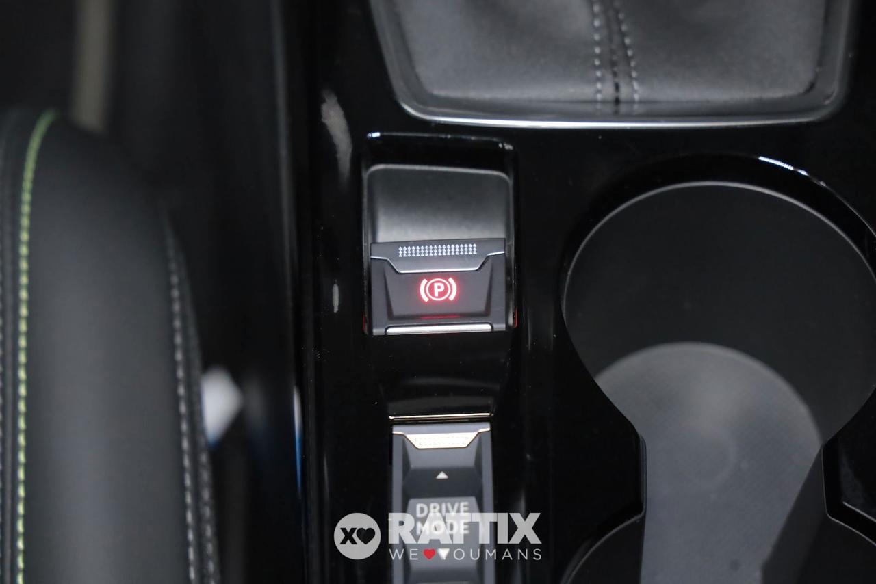 Peugeot 208 1.2 Puretech 100CV GT