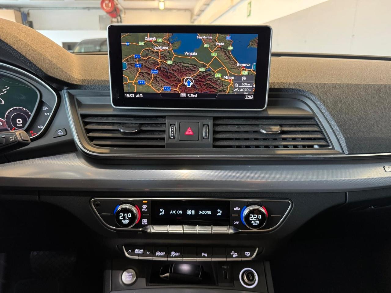 Audi Q5 35 TDI quattro S tronic Business Sport