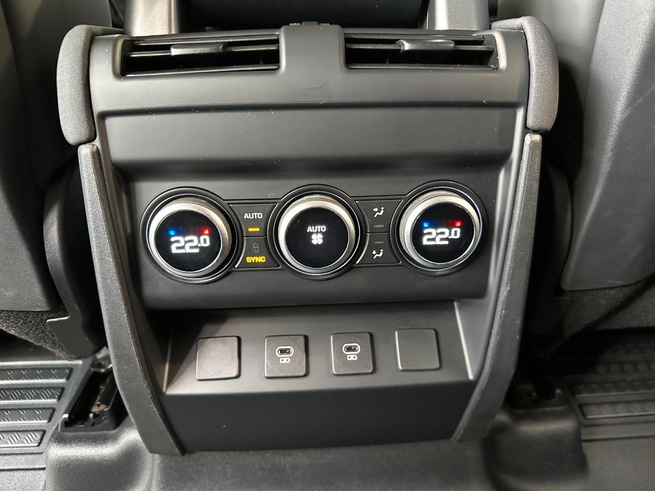 Land Rover Defender 110 3.0d i6 mhev SE awd 250cv auto