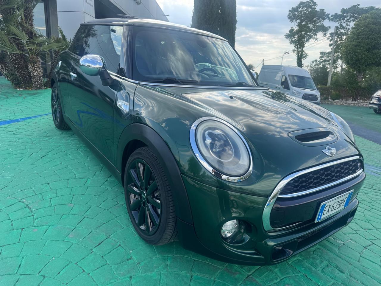 Mini 2.0 Cooper SD Business