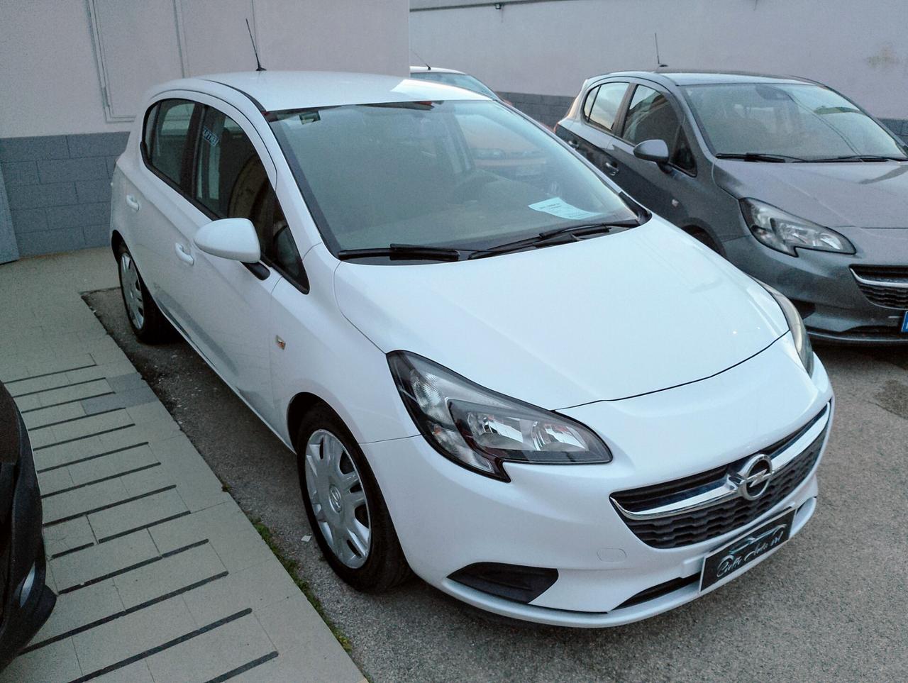 Opel Corsa 1.2 5 porte Advance