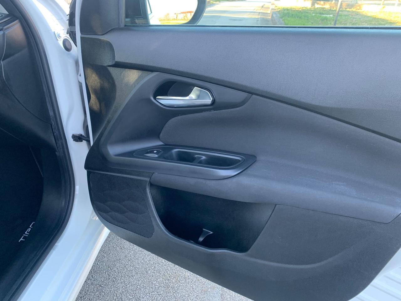 Fiat Tipo 1.6 Mjt S&S 5 porte S-Design