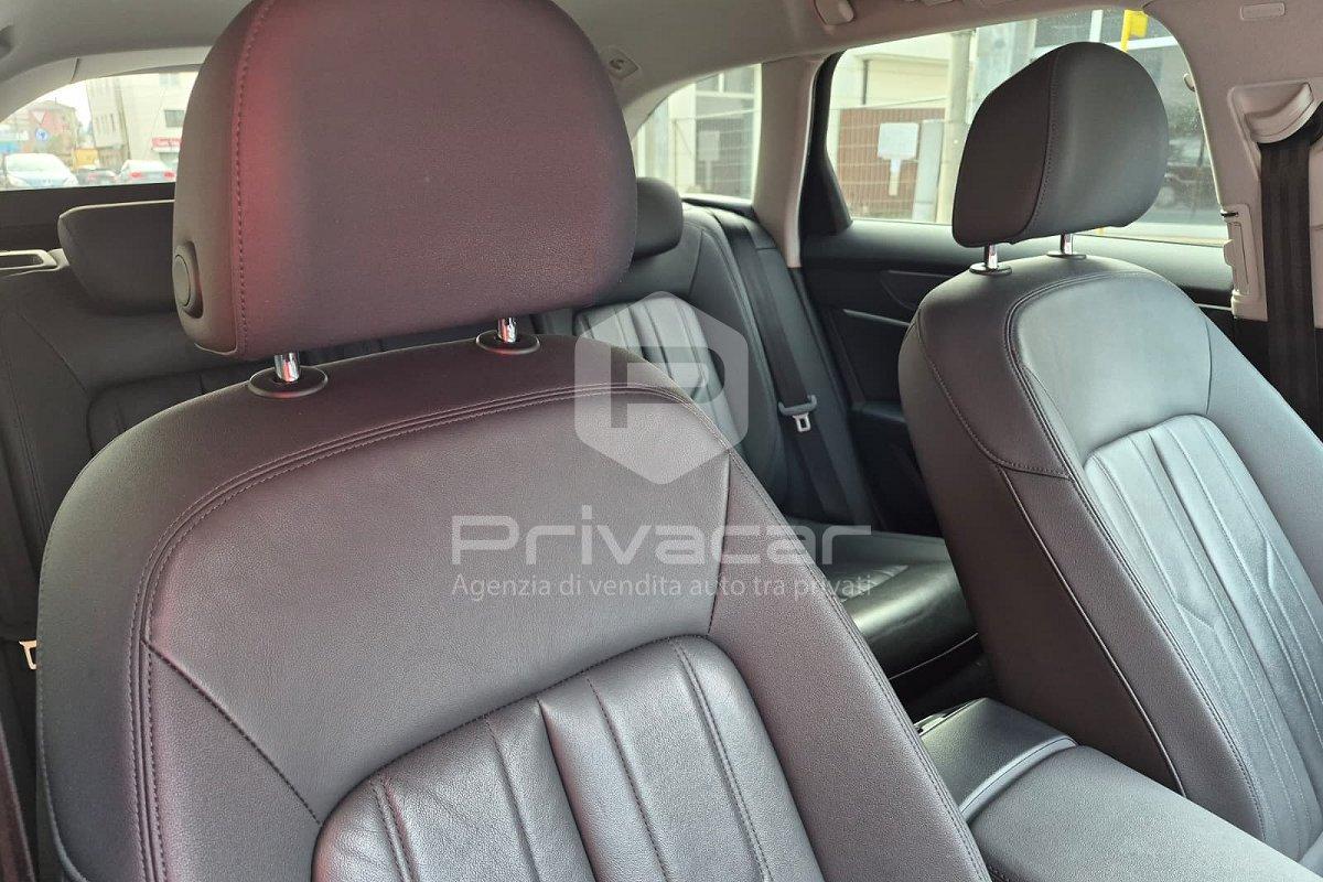 AUDI A6 Avant 40 2.0 TDI S tronic Business Plus