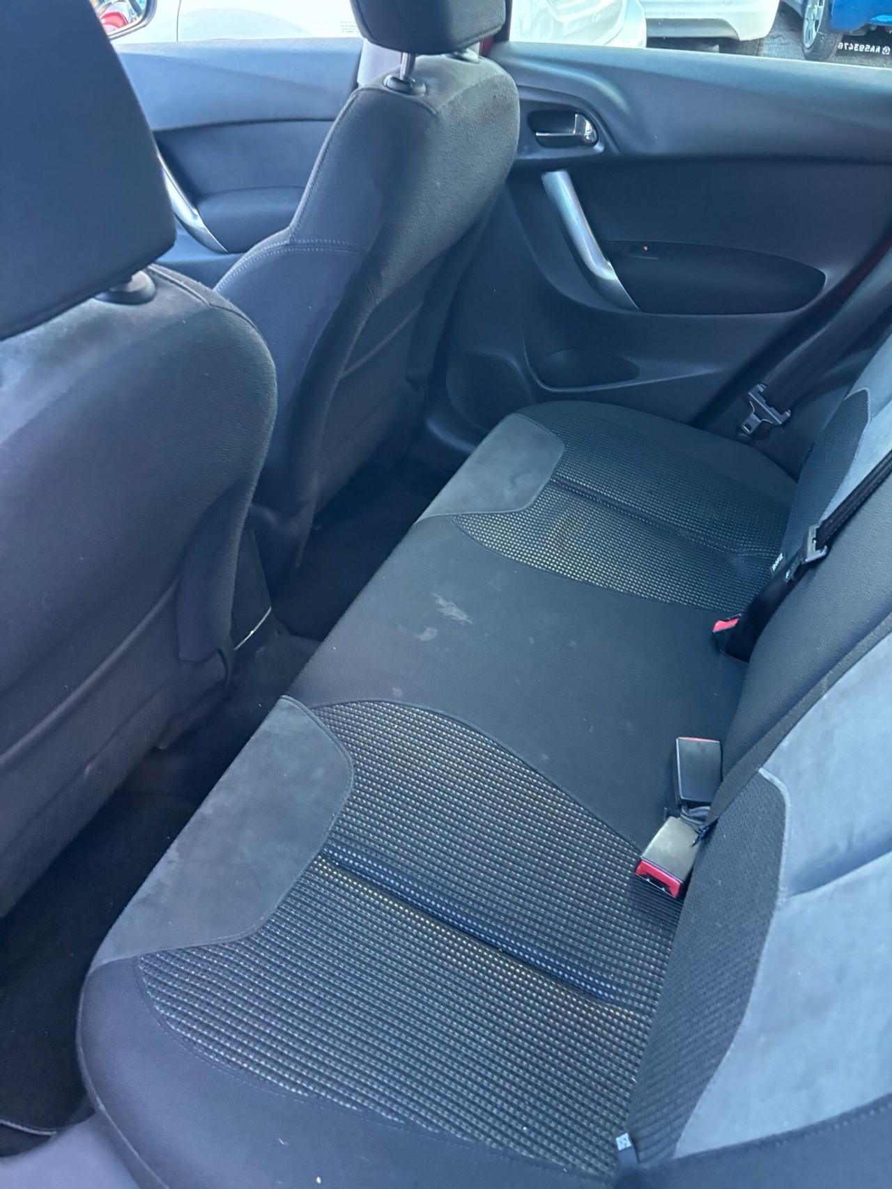 Citroen C3 1.6 HDi 90 FAP Exclusive