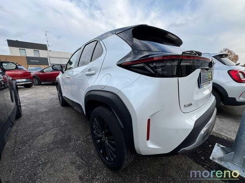 Toyota Yaris Cross 1.5h Adventure fwd 116cv e-cvt