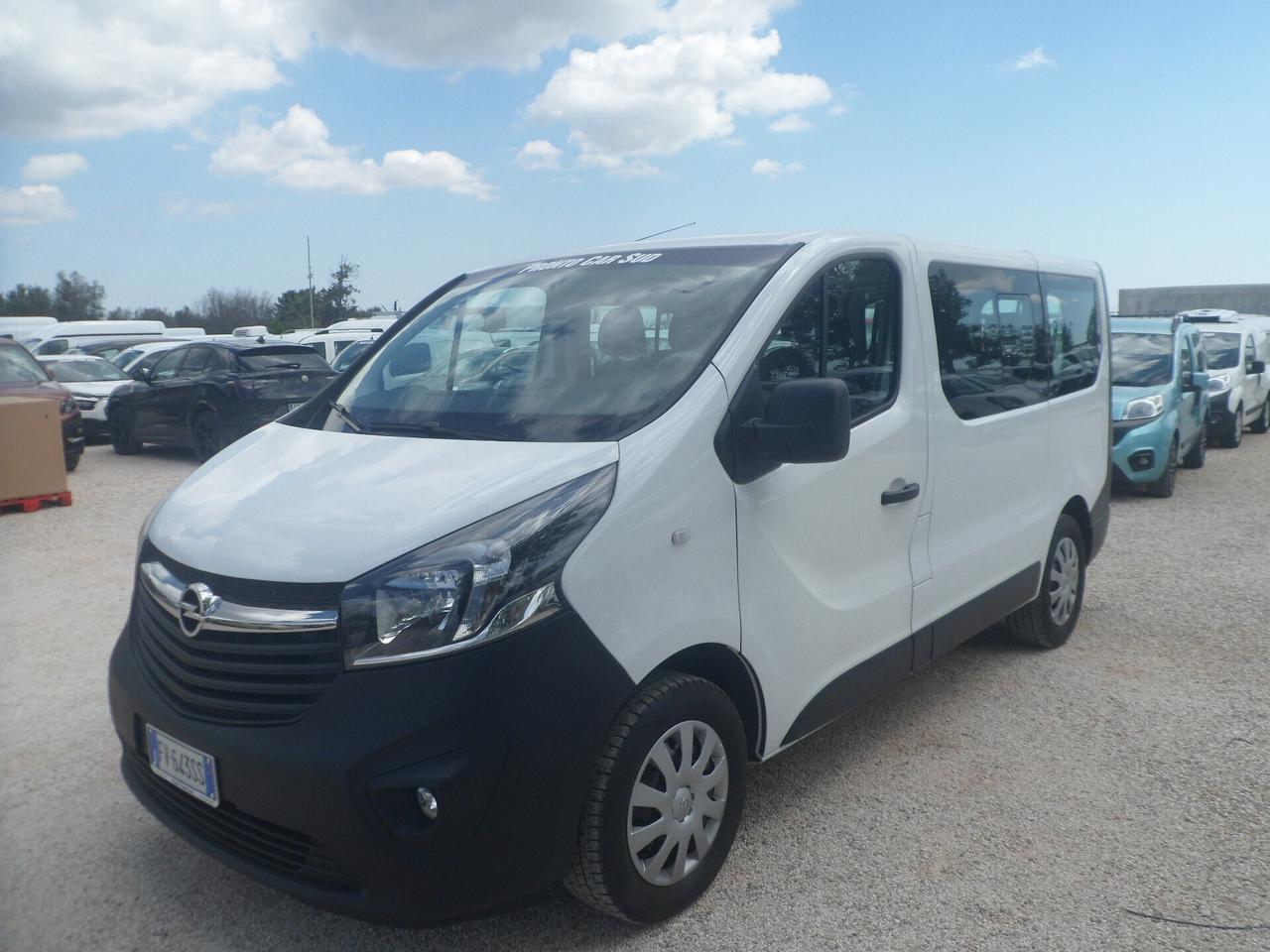 Opel Vivaro 9 posti