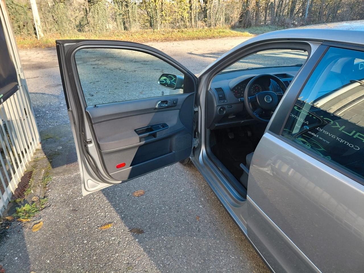 Volkswagen Polo 1.2 UNICO PROPRIETARIO (Neopatentati)