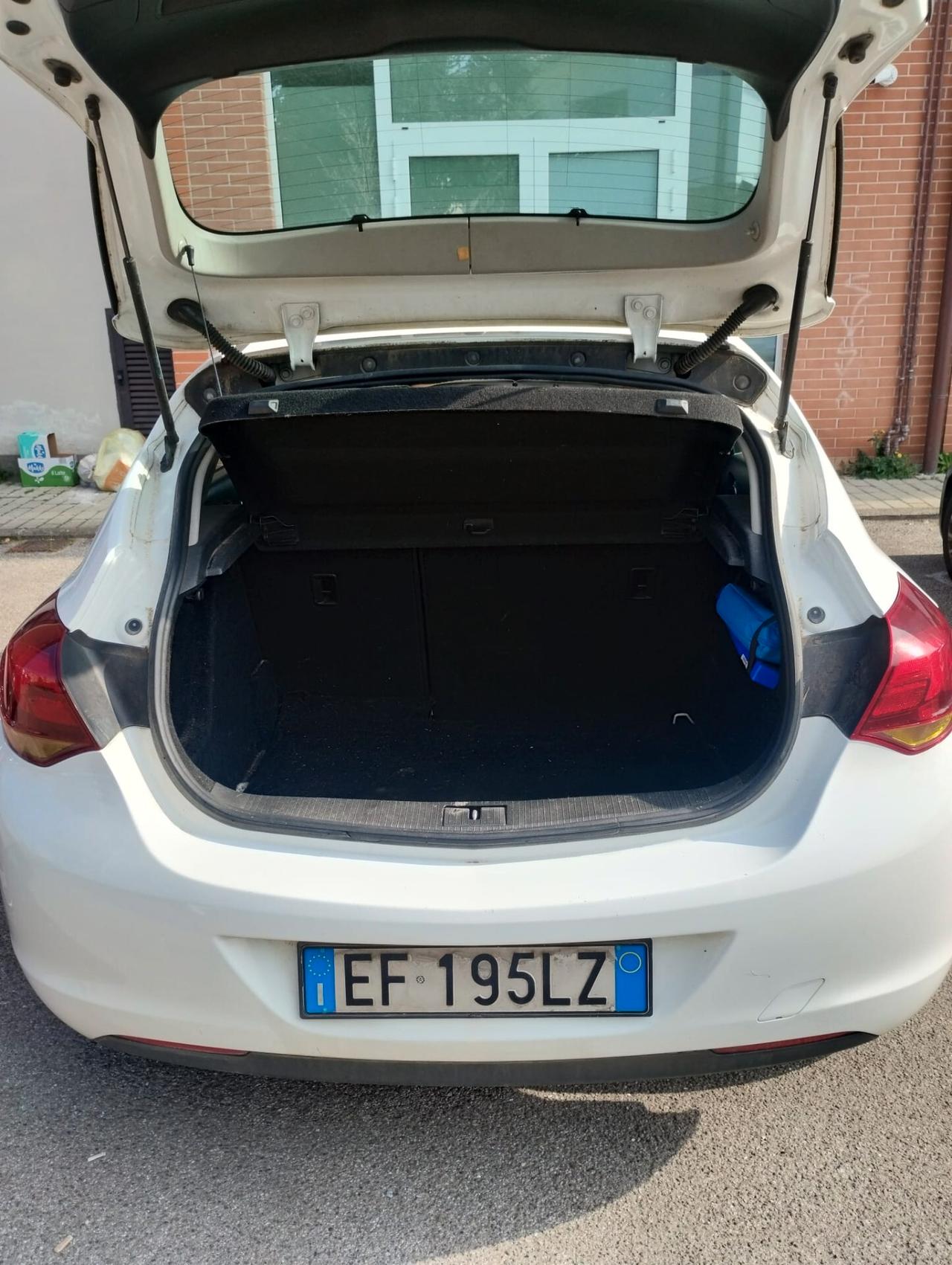 Opel Astra 1.7 CDTI 125CV 5 porte Cosmo