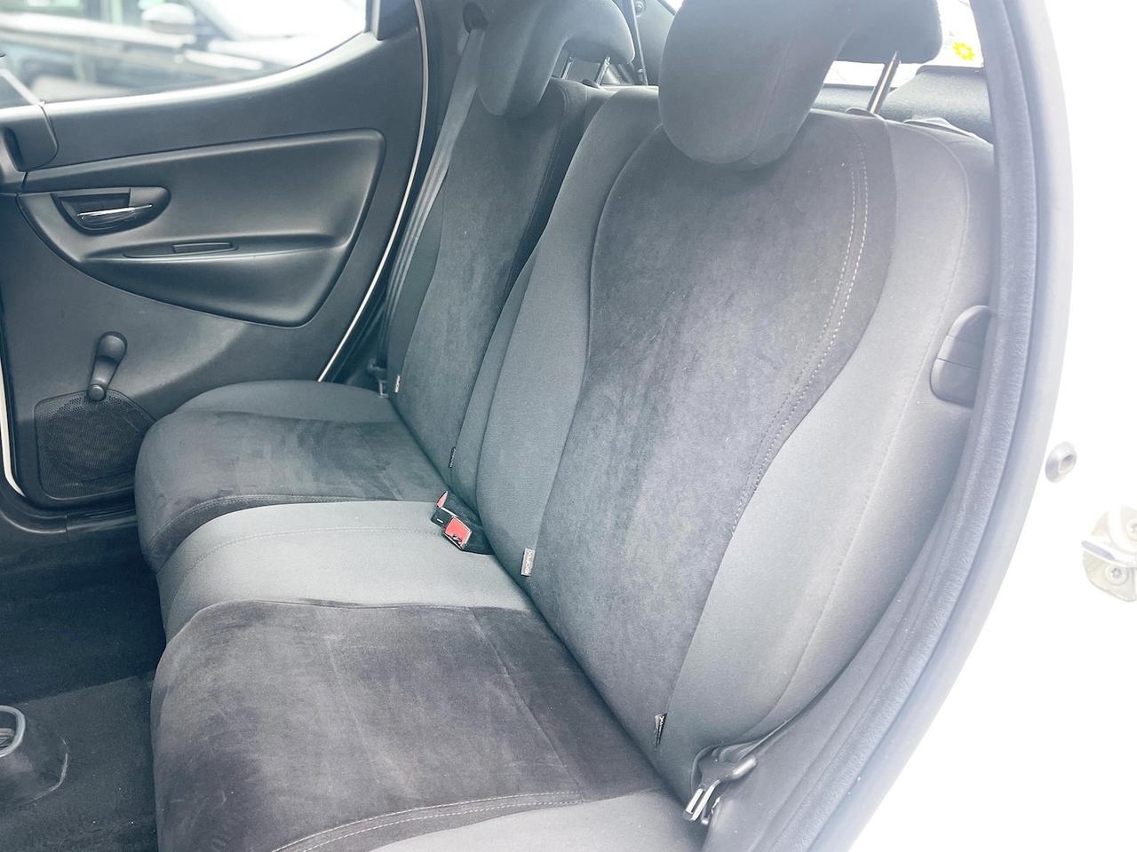 Lancia Ypsilon 1.2 Benzina 69CV E5 Neo - 2011