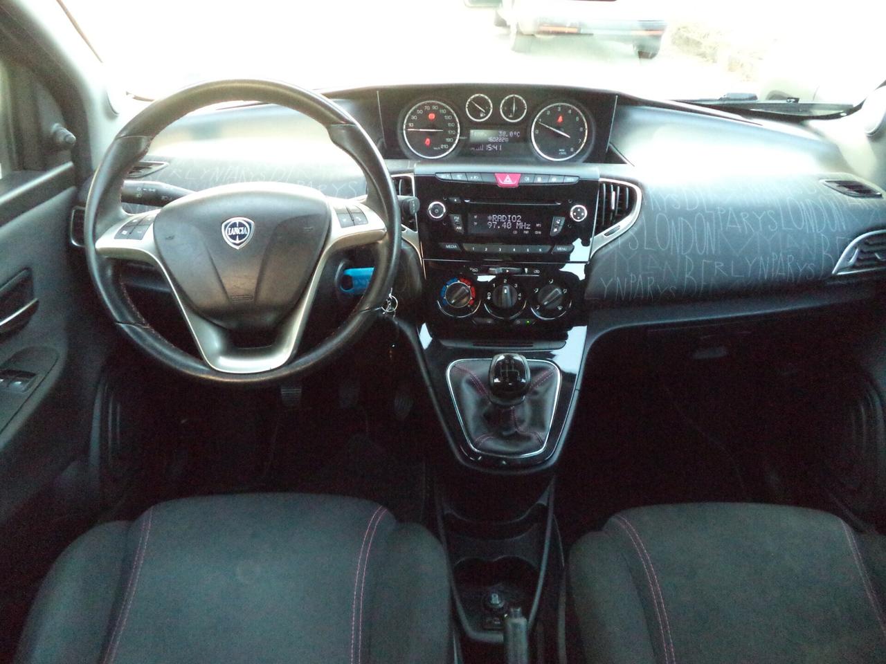 Lancia Ypsilon 1.2 69 CV 5 porte GPL Ecochic Elefantino OK NEOPATENTATI
