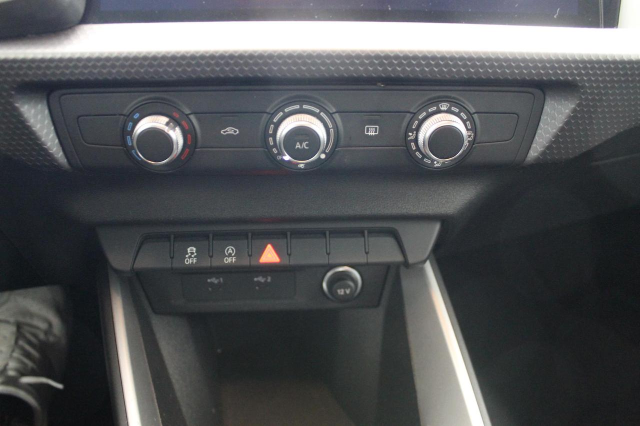 Audi A1 Sportback 30 1.0 Tfsi Ambiente 110 Cv. S-Tronic