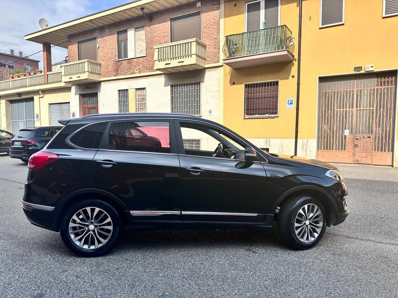 Dr DR6 Sport 1.5 Turbo Bi-Fuel GPL della casa euro 6