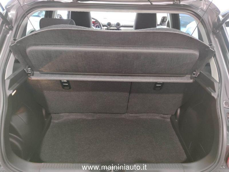 Suzuki Swift 1.2 83cv Hybrid Top + Car Play