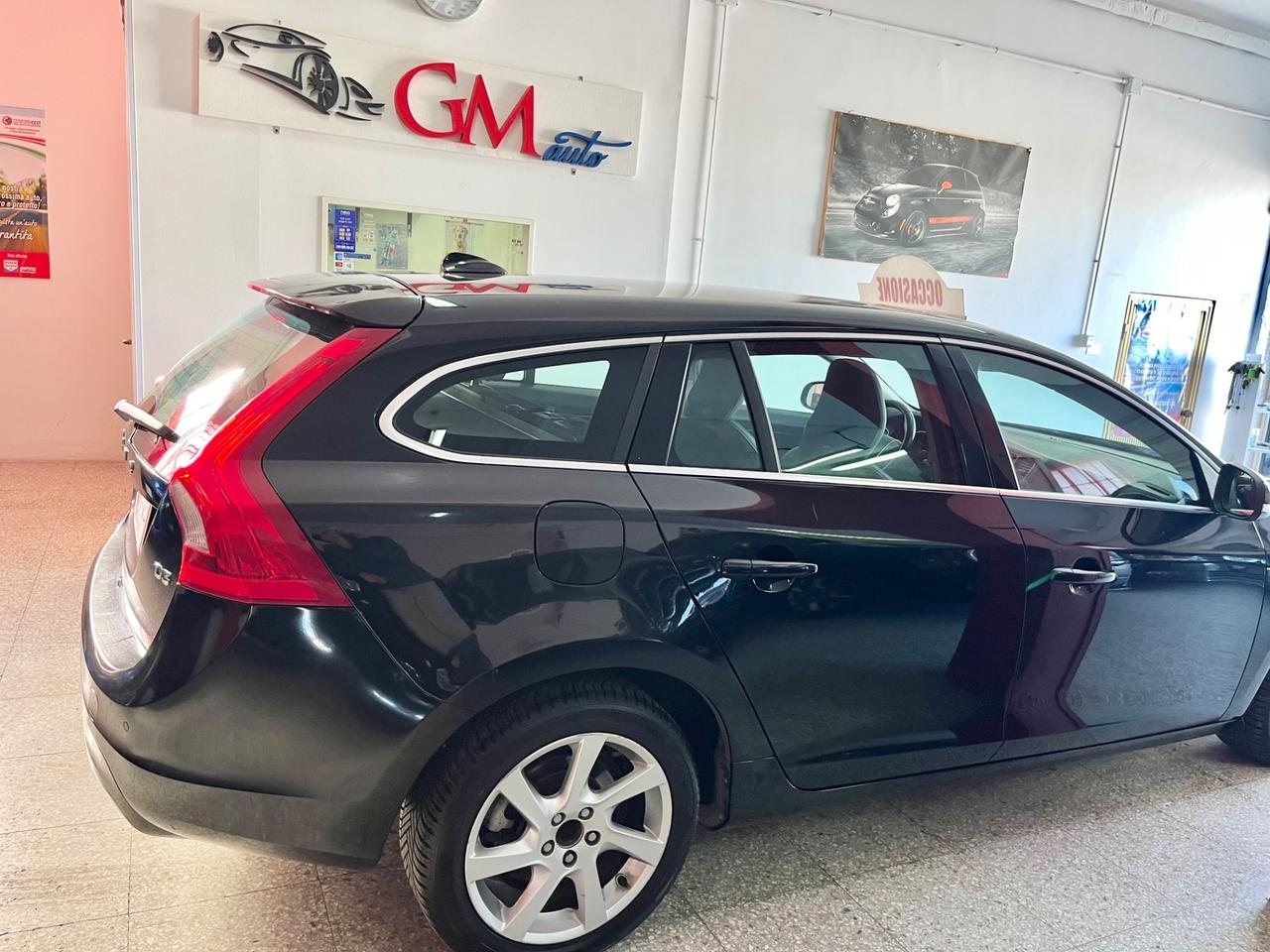 Volvo V60 D3 Geartronic Momentum