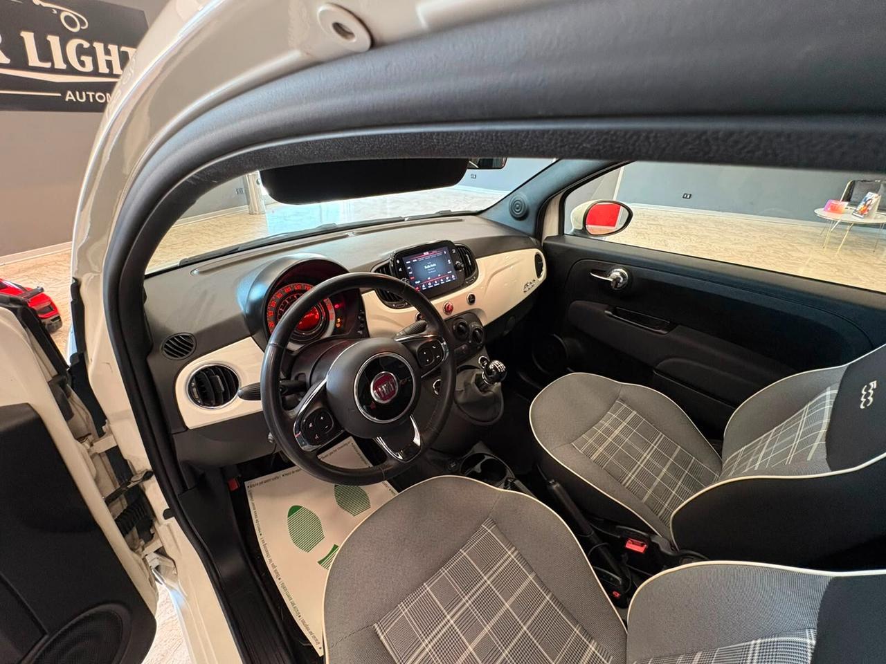 Fiat 500 1.0 Hybrid Connect