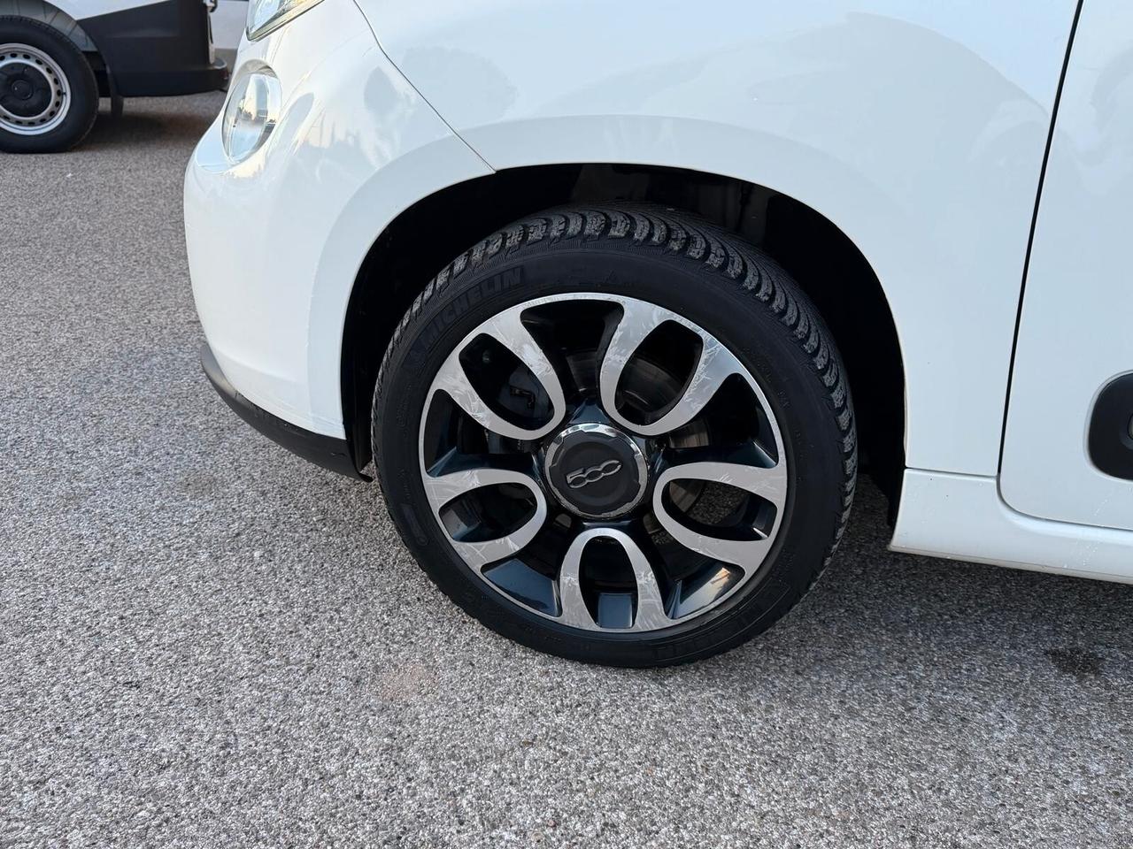 FIAT 500 L 1.3 MJT LOUNGE 85CV TETTO OK NEOPATENTATI ANNO 2013