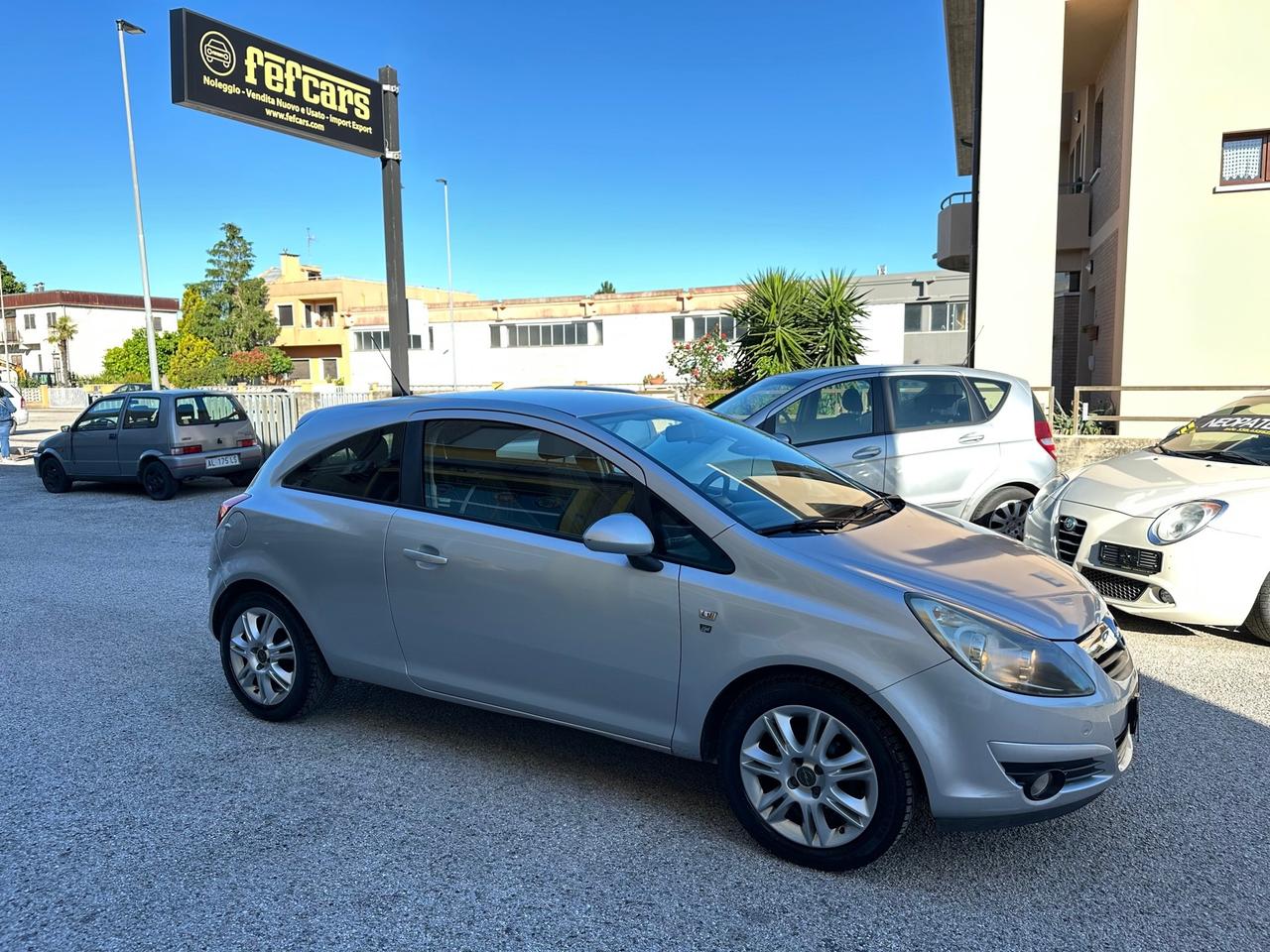 Opel Corsa 1.2 3 porte Club