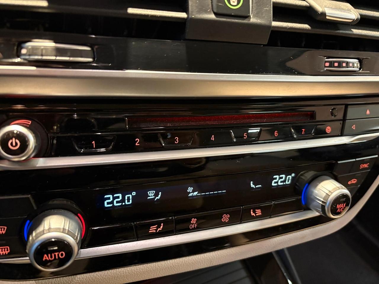 Bmw X3 xDrive30d LUXURY 249 CV Aut.