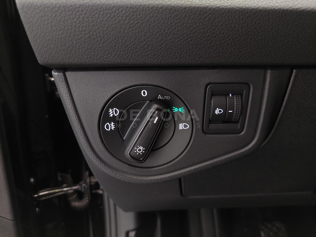 Volkswagen Polo 1.0 evo life 80cv