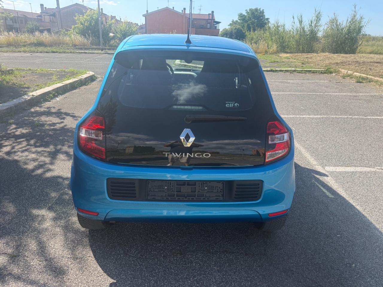 Renault Twingo euro 6 neopatentati garanzia permute