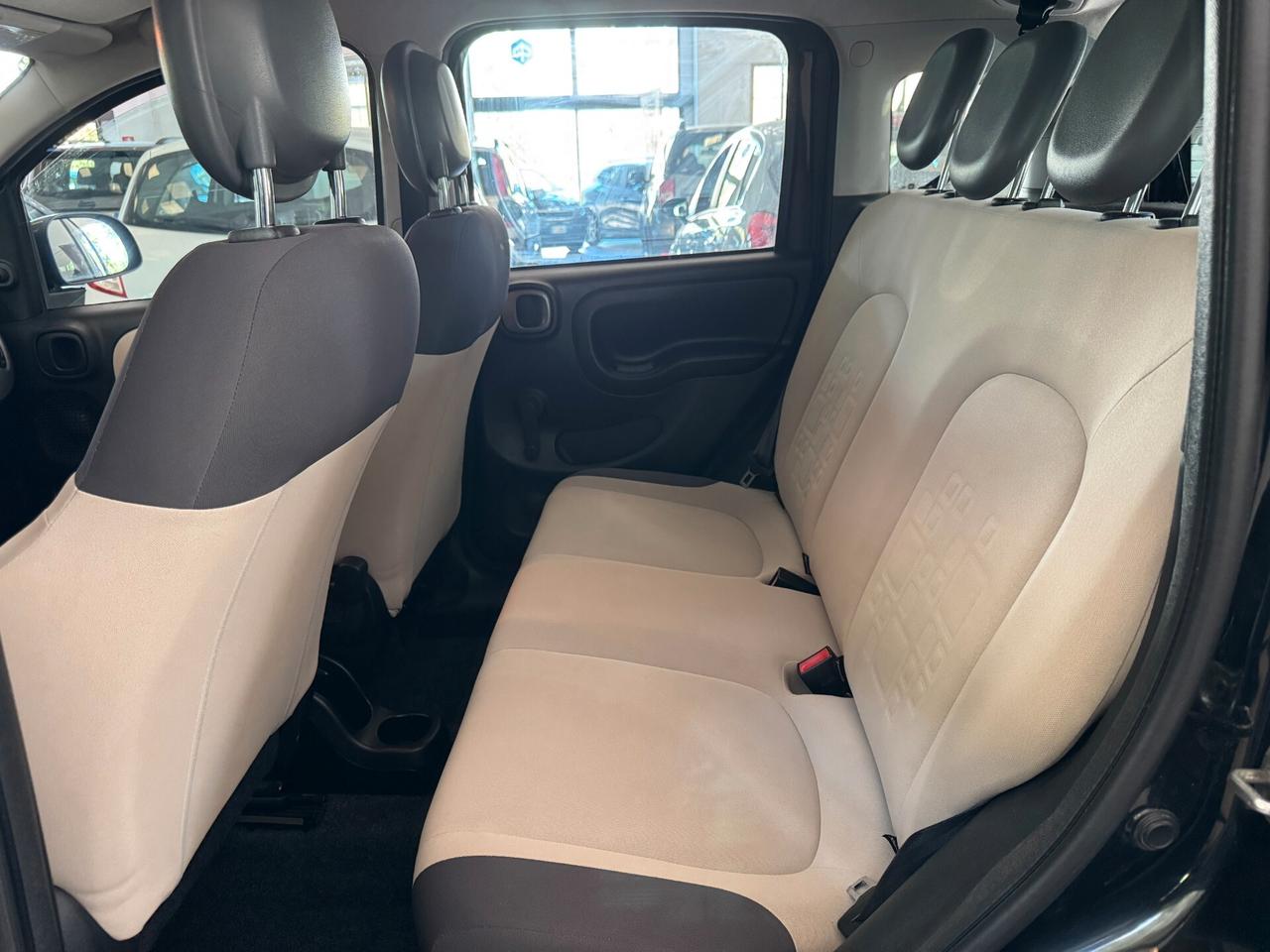 Fiat Panda 0.9 TwinAir Turbo Natural Power Lounge