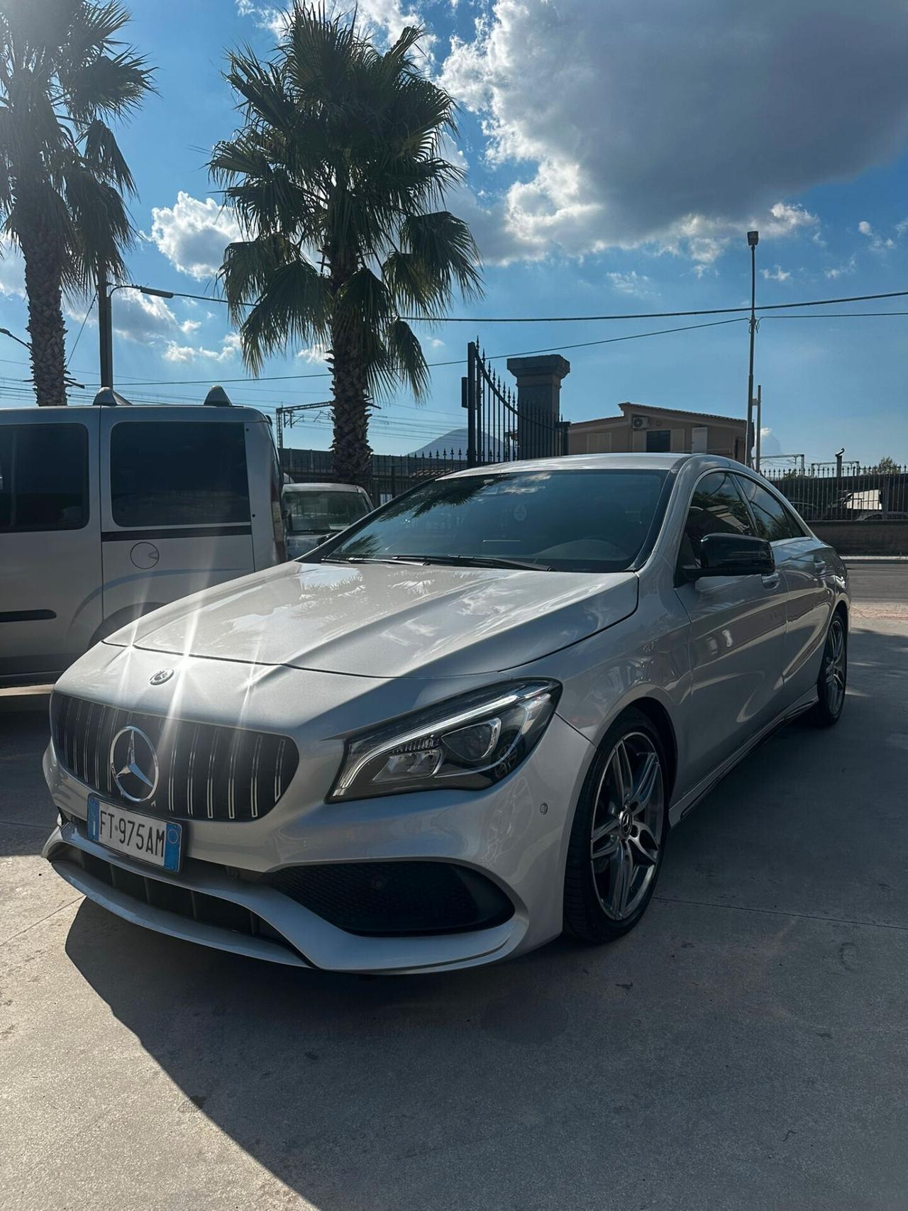 Mercedes-benz CLA 200 d 4Matic Automatic Premium
