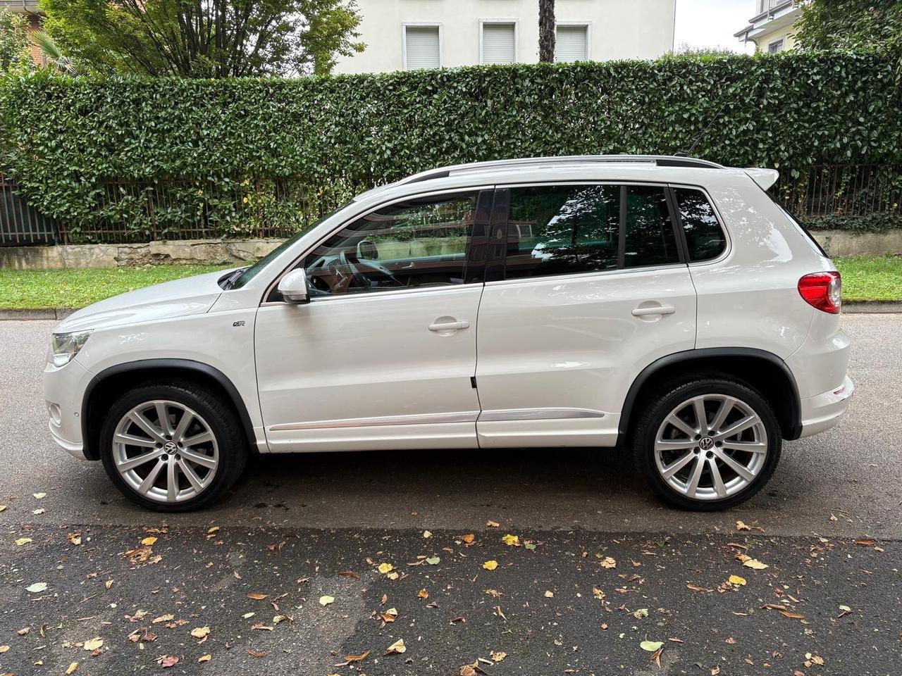 Volkswagen Tiguan 2.0 TSI 4MOTION R-Line