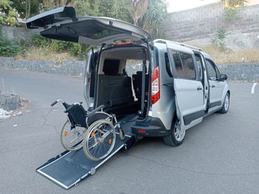 Ford Tourneo Connect Pianale ribassato con rampa disabili in carrozzina