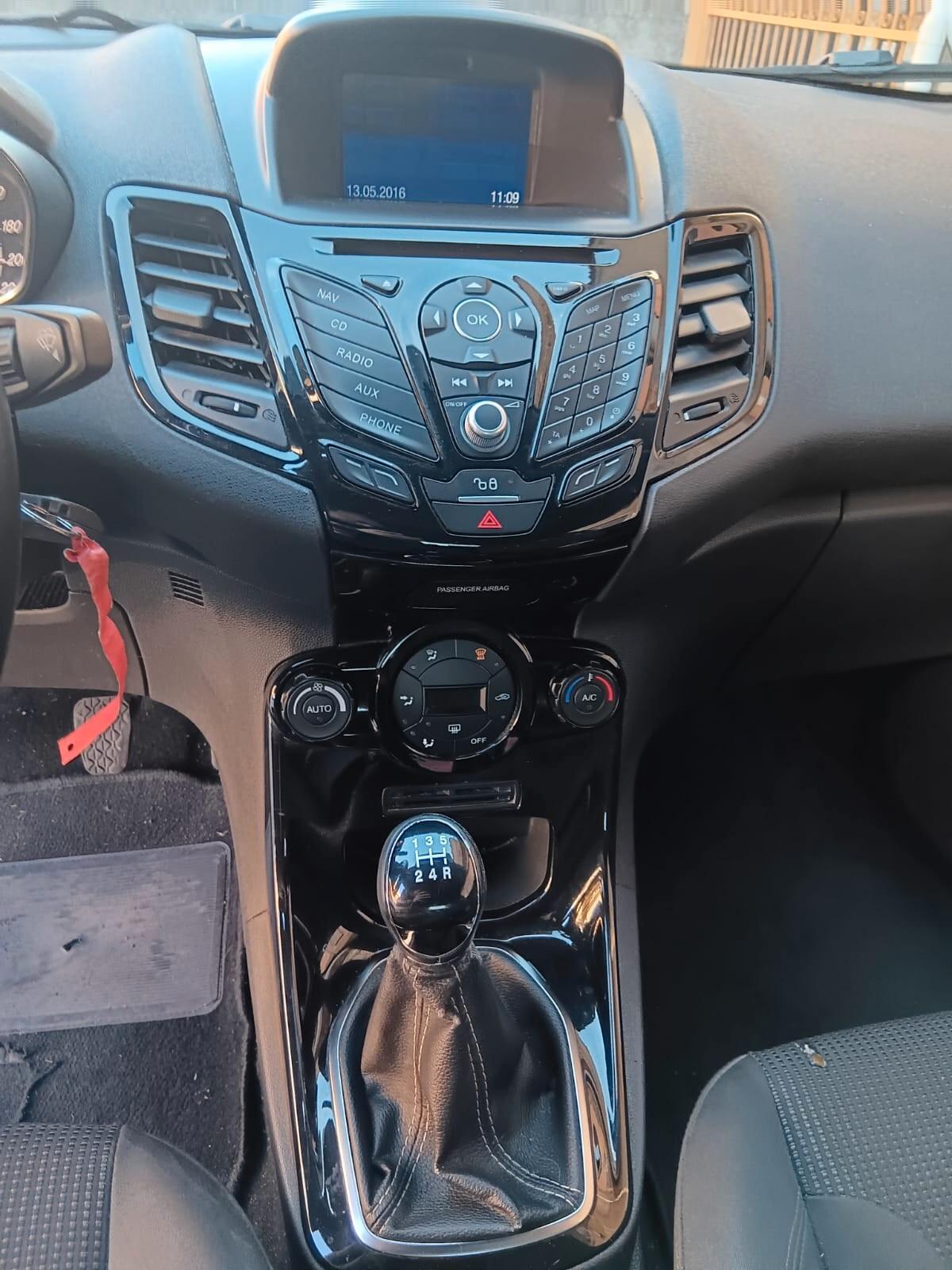 Ford Fiesta 1.5 TDCi 75CV 3 porte Titanium