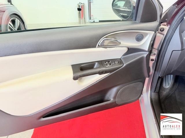 LANCIA - Ypsilon 1.4 8v ModaMilano
