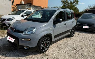 Fiat Panda 1.0 Hybrid City Life Ok Neop.