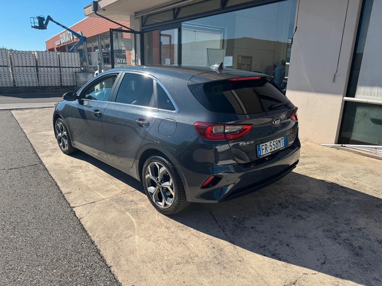 Kia Ceed 1.4 T-GDi 5p. Evolution