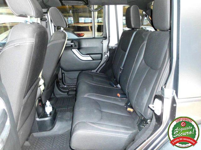 JEEP Wrangler Unlimited 2.8 CRD DPF Rubicon Auto