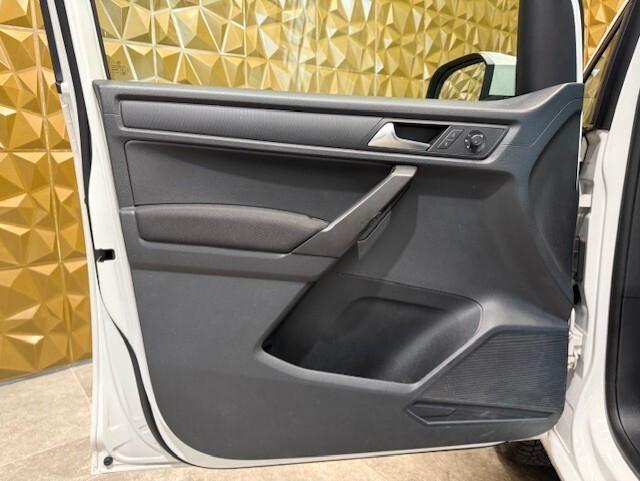Volkswagen Caddy 2.0 TDI 150 CV 4MOTION DSG Highline