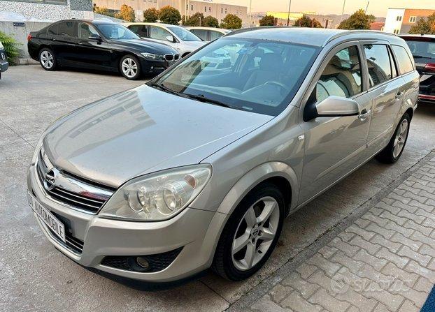 Opel Astra 1.7 Cdti 125 cv Cosmo SW