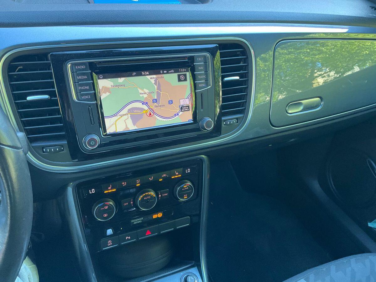 Volkswagen Maggiolino Cabrio 2.0 TDI Design BlueMotion Technology