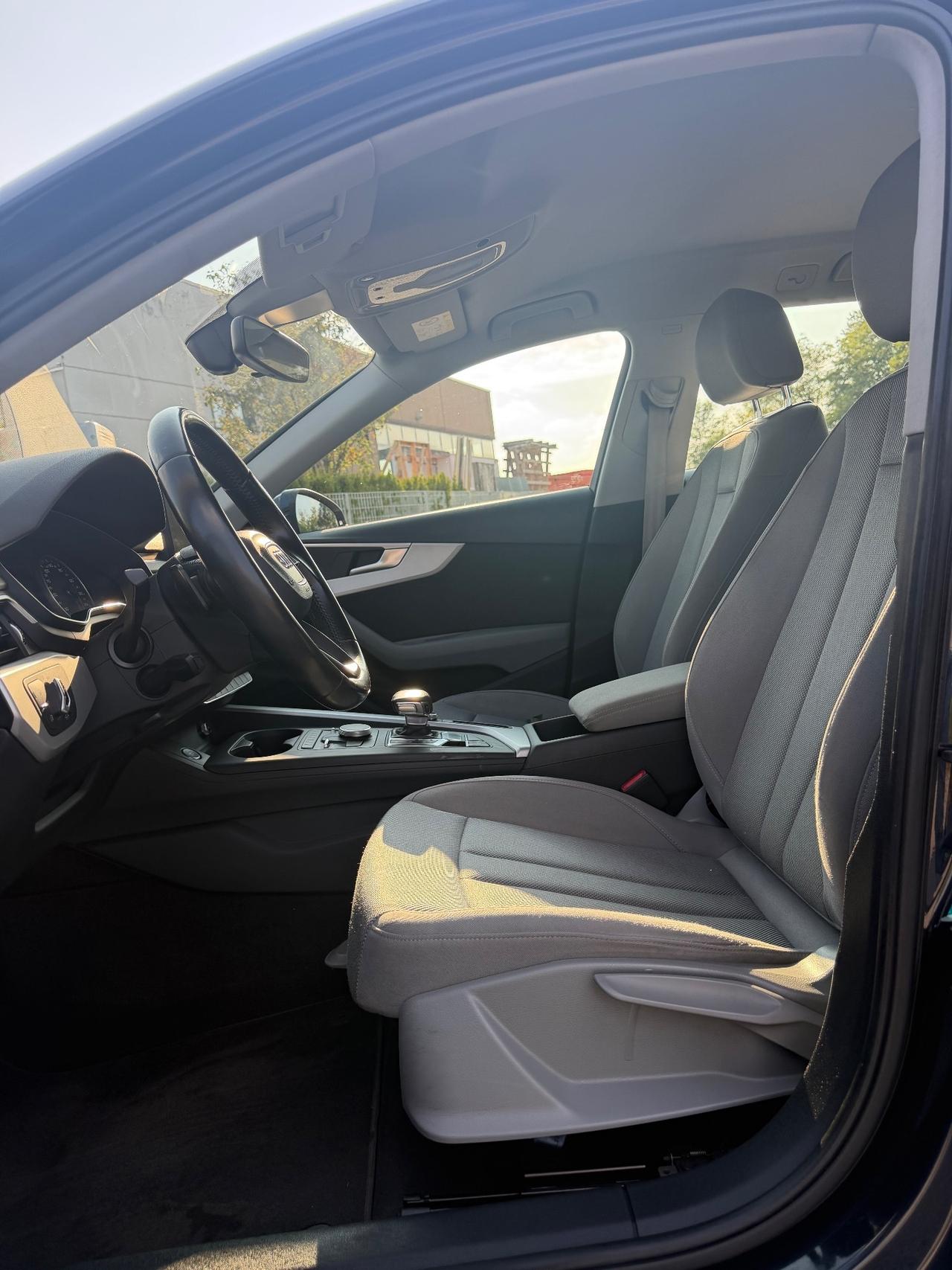 Audi A4 Avant 2.0 TDI 190 CV ultra Business Sport