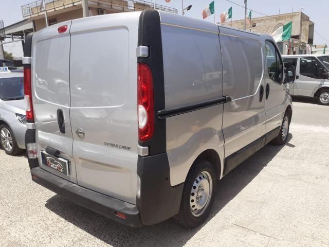 NISSAN - Primastar