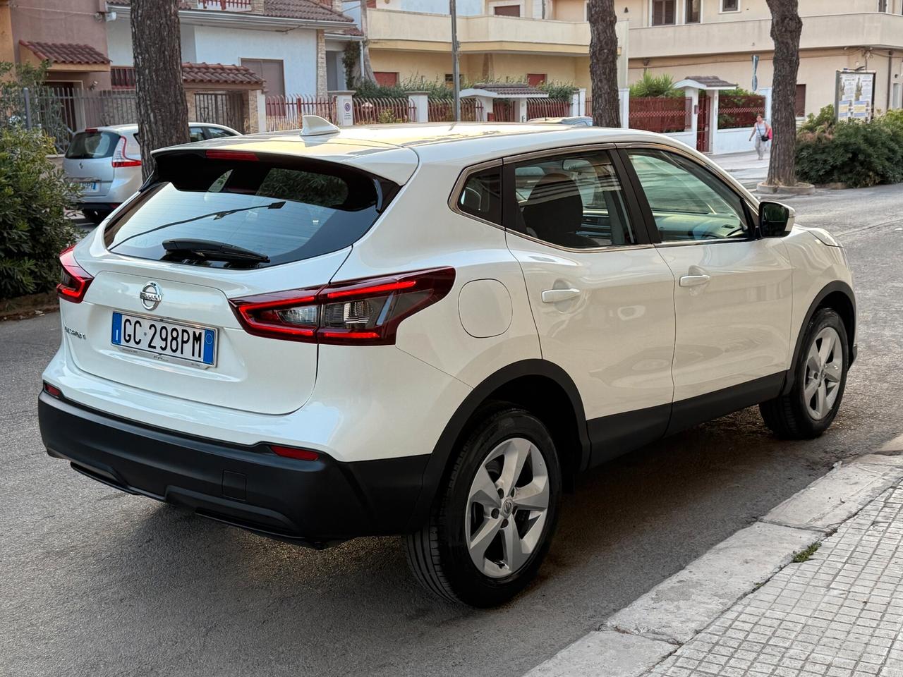 Nissan Qashqai 1.5 dCi DCT LED NAVI CAMERA - 2020