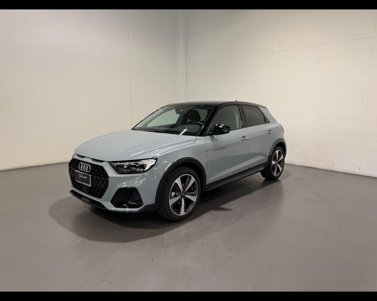AUDI A1 ALLSTREET 30 TFSI S-TRONIC IDENTITY CONTRAST