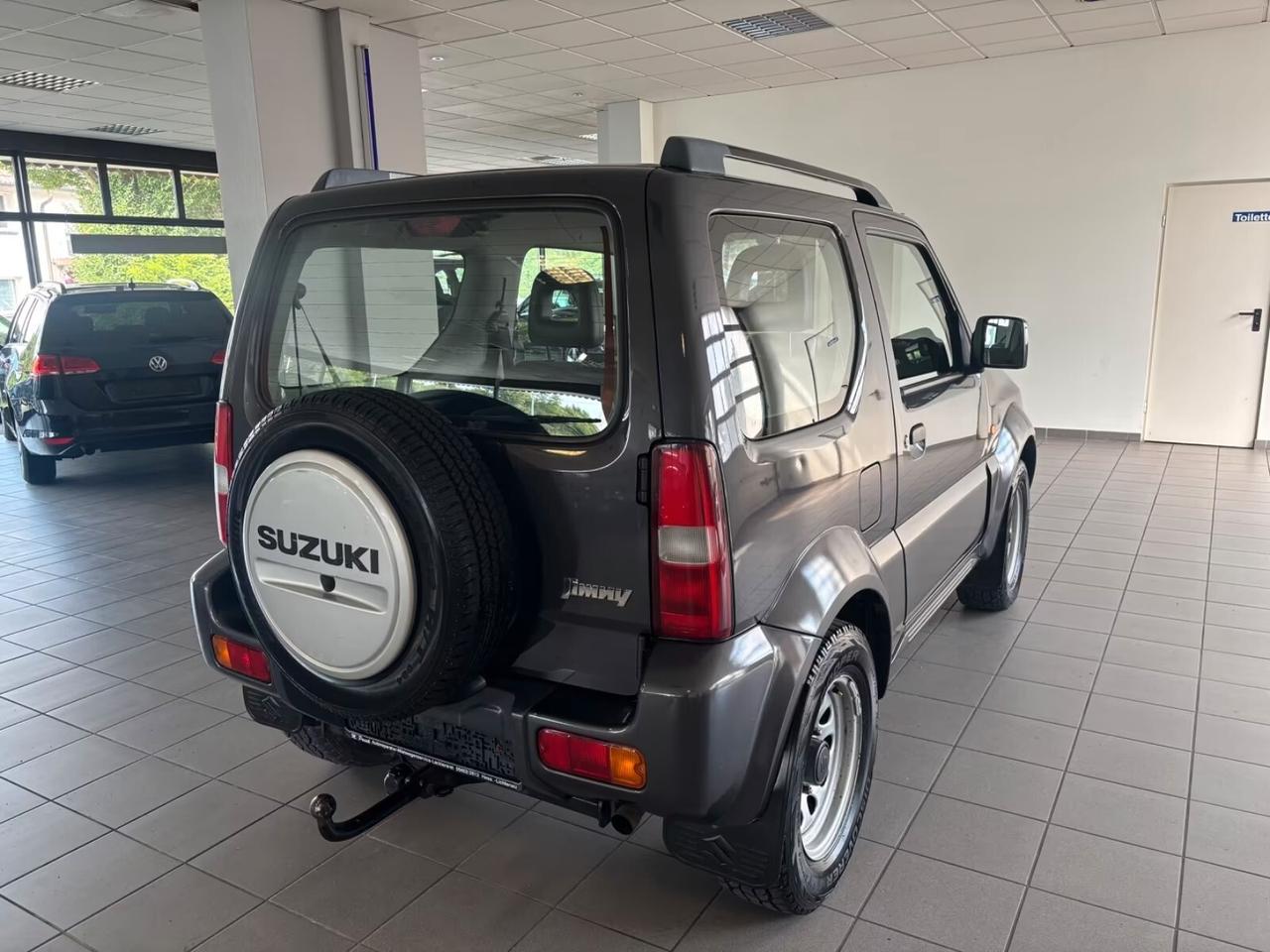 Suzuki Jimny Ranger Limited. Aria condizionata