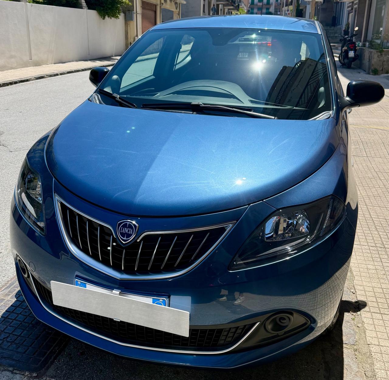 Lancia Ypsilon 1.0 FireFly 5 porte S&S Hybrid Silver Plus