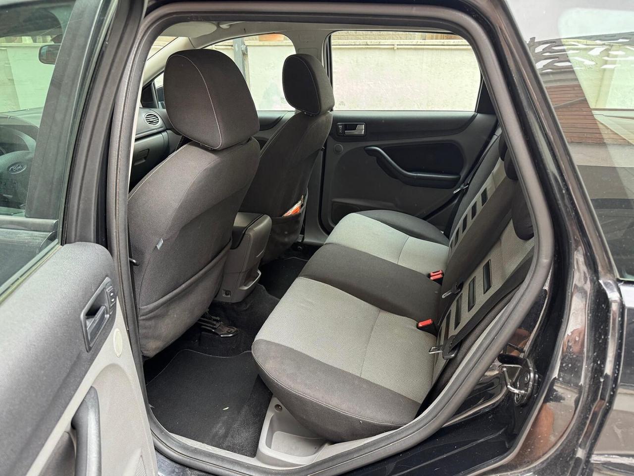 FORD Focus 1.6 TDCi 110CV SW Titanium