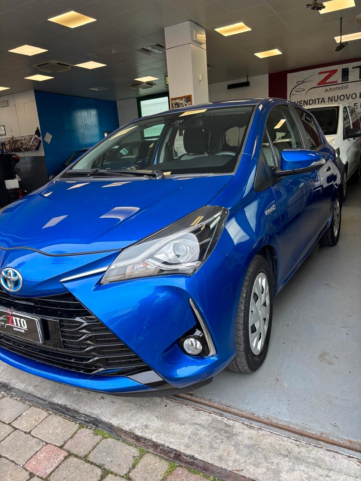 Toyota Yaris 1.5 Hybrid 5 porte Active Plus